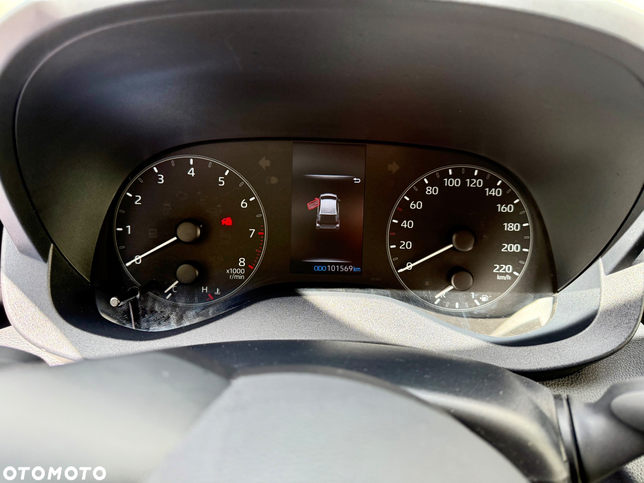 Toyota Yaris 1.5 Comfort - 25