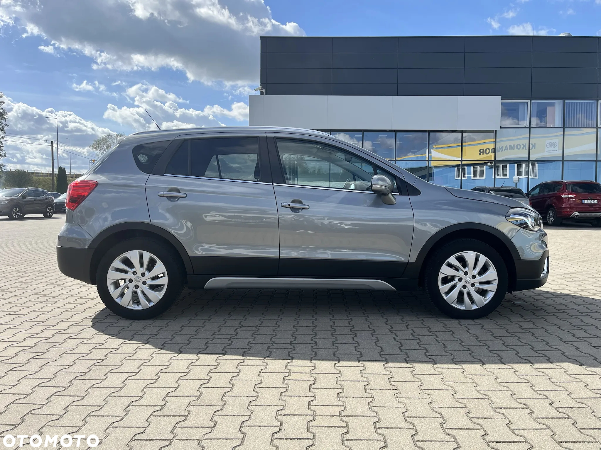 Suzuki SX4 S-Cross 1.4 SHVS Premium - 8