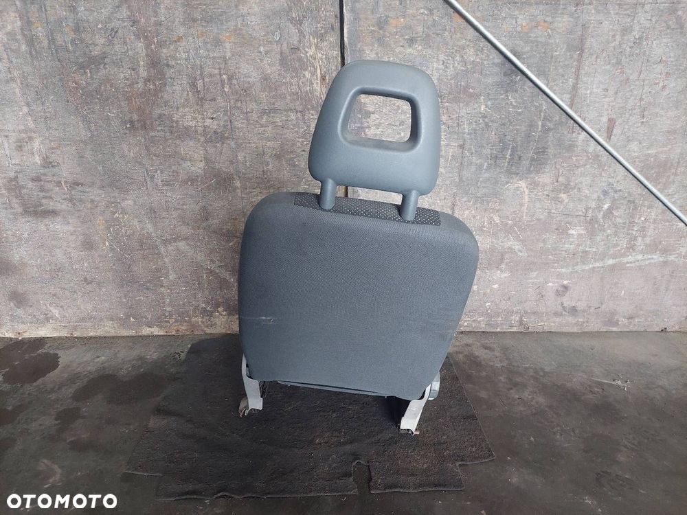 FOTEL LEWY PRZÓD KIEROWCY FIAT PANDA II - 3