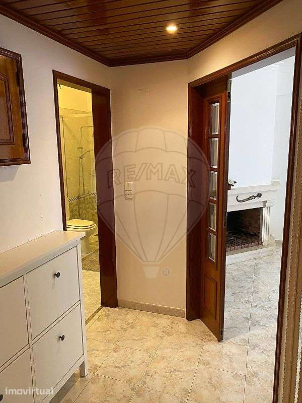 Apartamento T1 para arrendamento - Grande imagem: 4/12