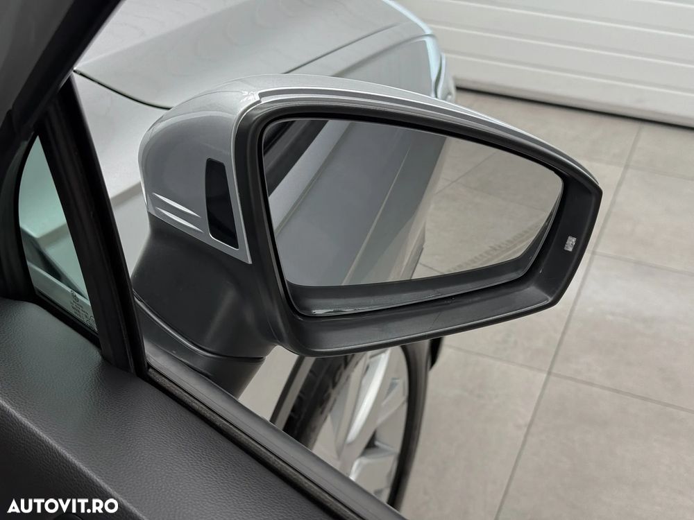 Volkswagen Tiguan 2.0 TDI SCR 4MOTION DSG Life - 17