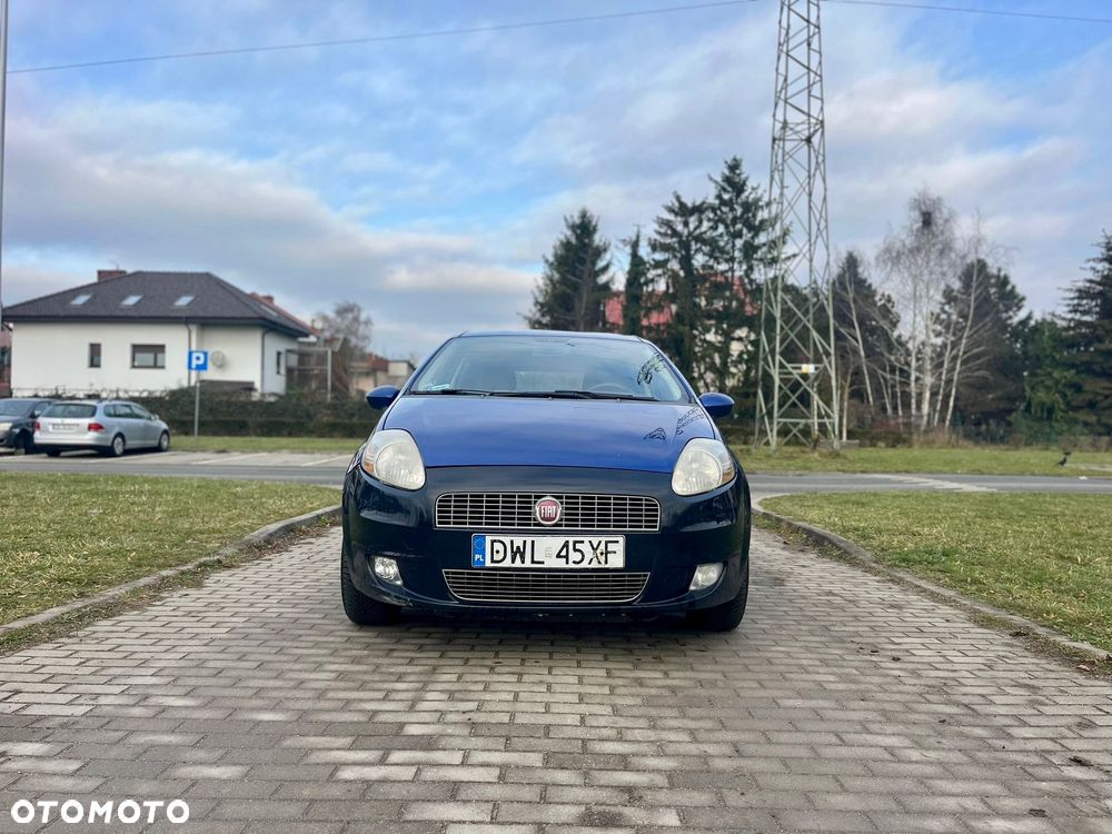 Fiat Grande Punto - 2