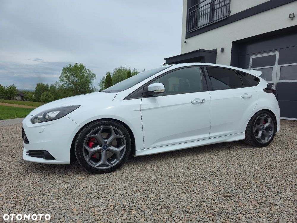 Ford Focus - 3