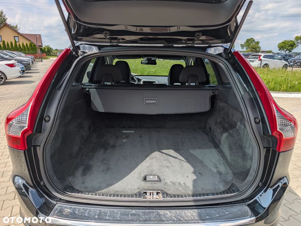 Volvo XC 60 D4 Momentum - 41