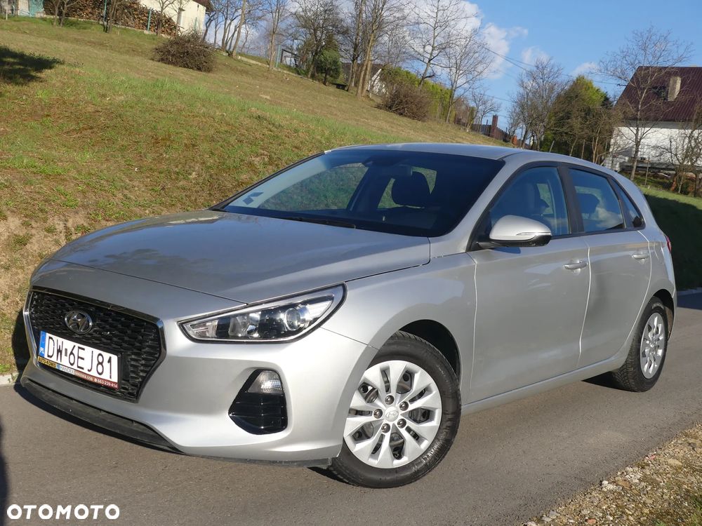 Hyundai i30 1.4 Comfort - 11