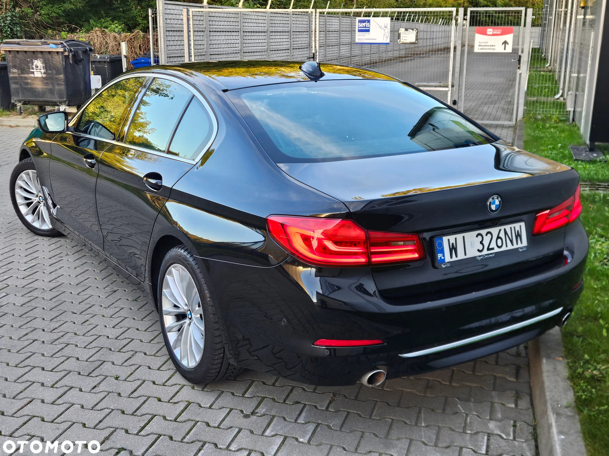 BMW Seria 5 530i GPF xDrive Luxury Line - 38