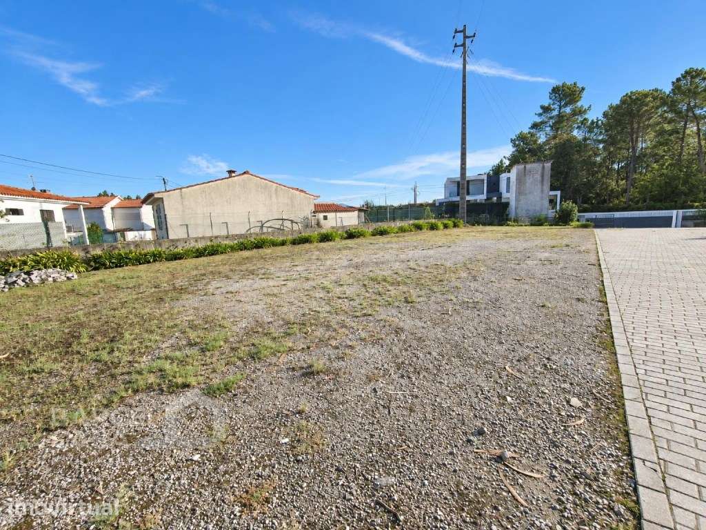 Armazém com 320 m² em lote de 1350 m² em Barcelos para arrendar. - Grande imagem: 3/12