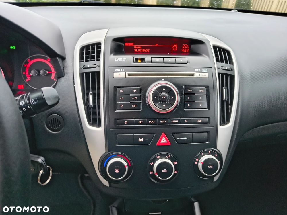 Kia Ceed 1.4 CVVT Spirit - 20