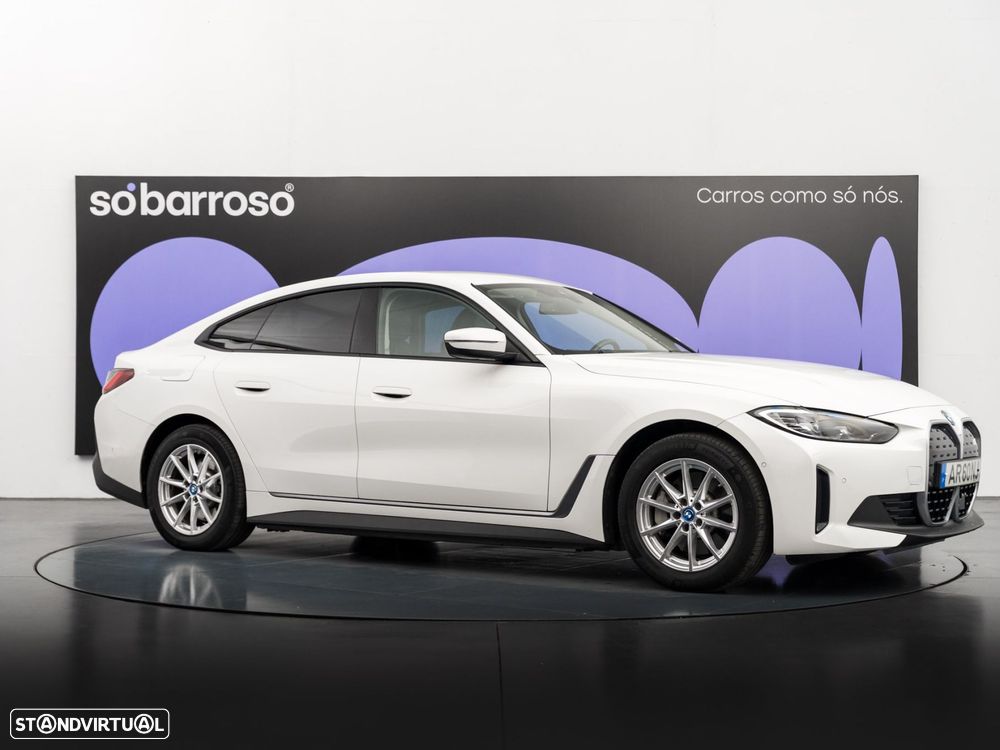 BMW i4 eDrive40 — fotografia 6