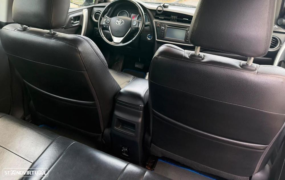 Toyota Auris Touring Sports 1.8 HSD Exclusive +TSS+Navi - 2
