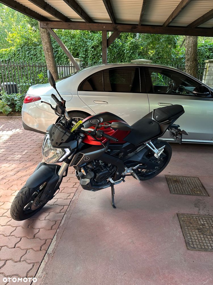 Yamaha MT - 2