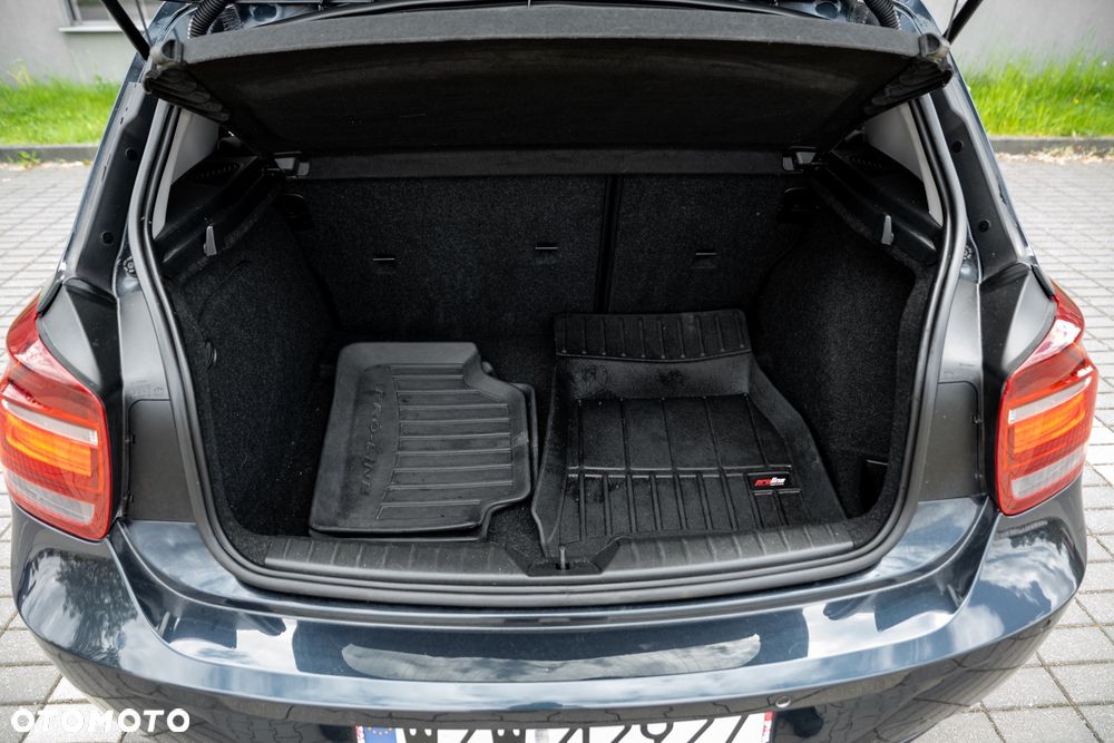 BMW Seria 1 116d EfficientDynamics - 22