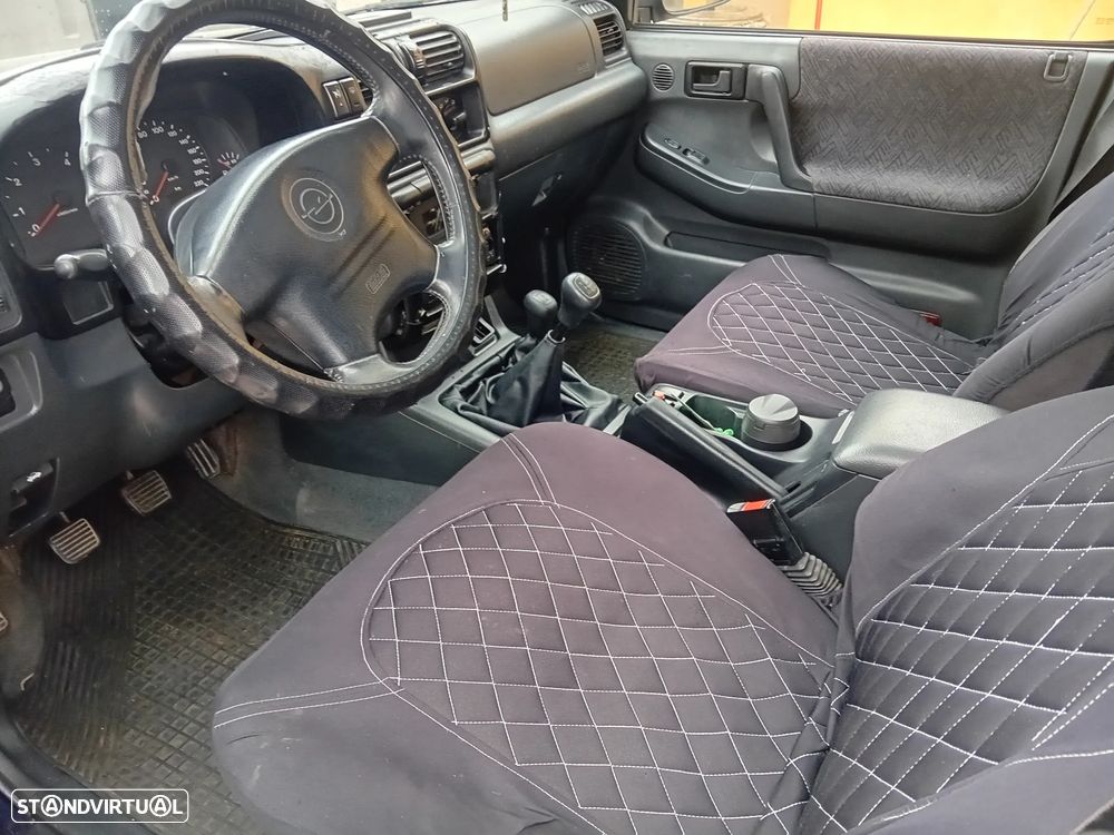 Opel Frontera 2.2 DTi - 3