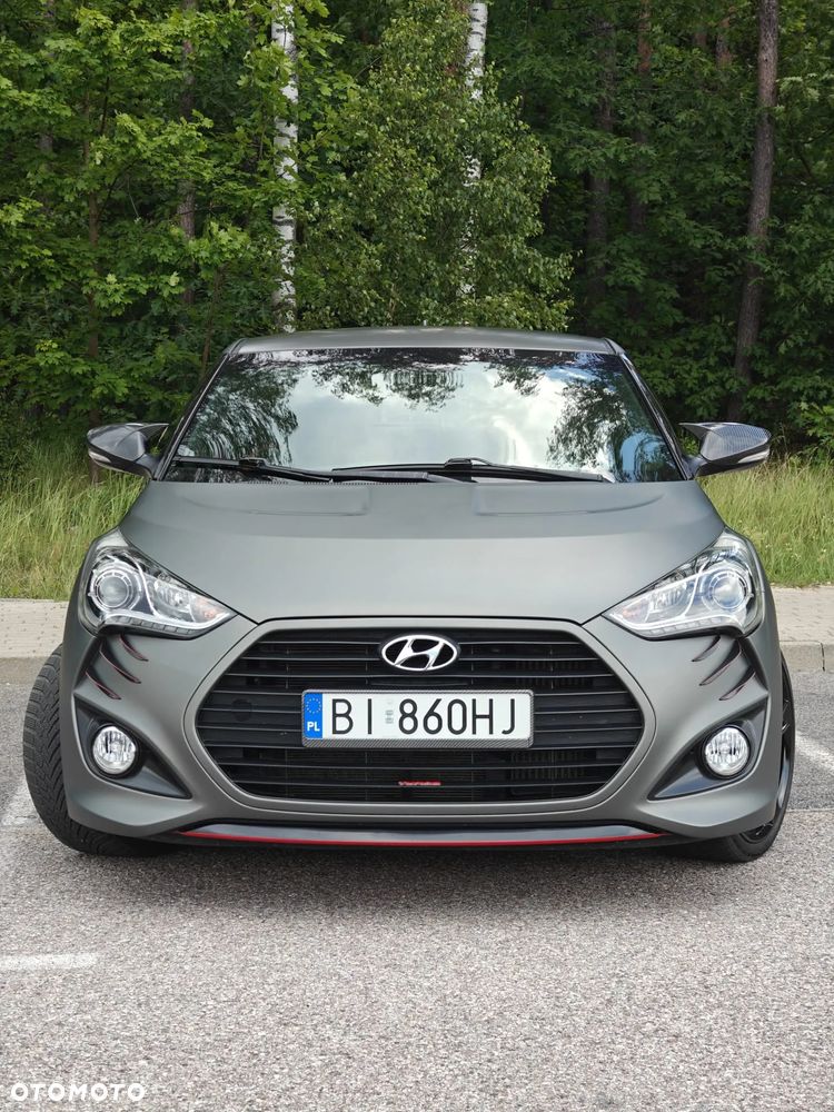 Hyundai Veloster - 2