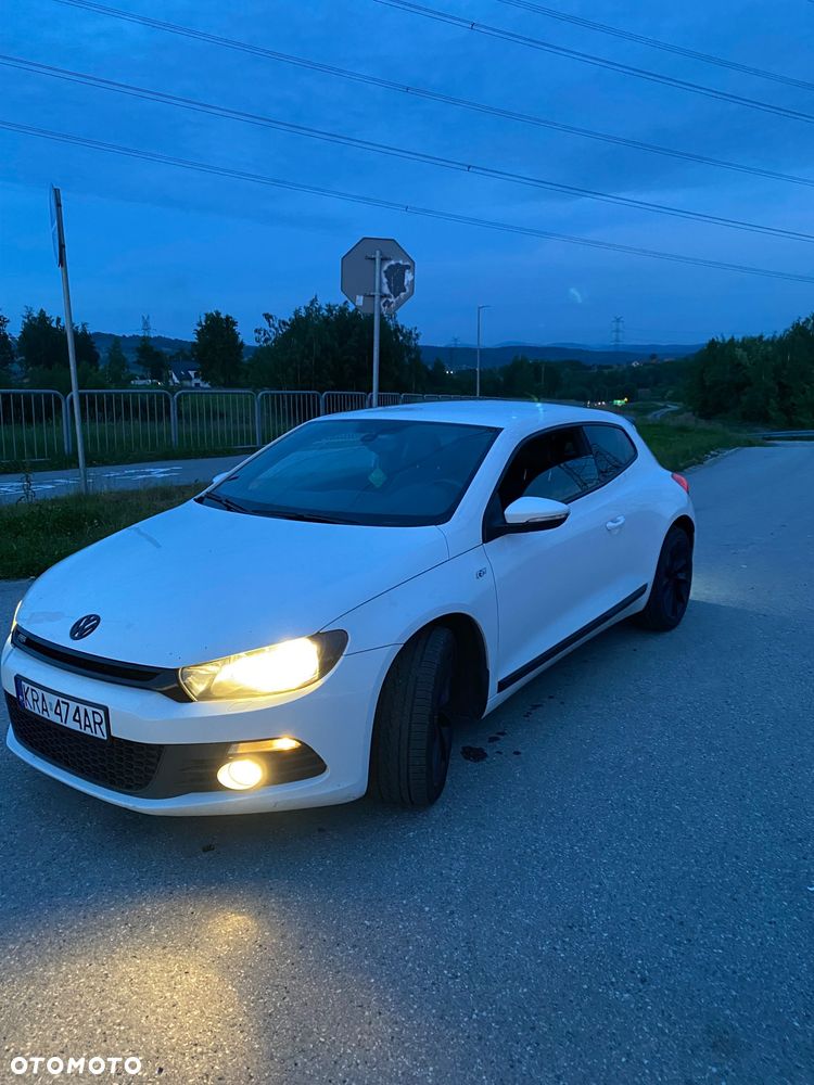 Volkswagen Scirocco 2.0 TSI DSG - 2