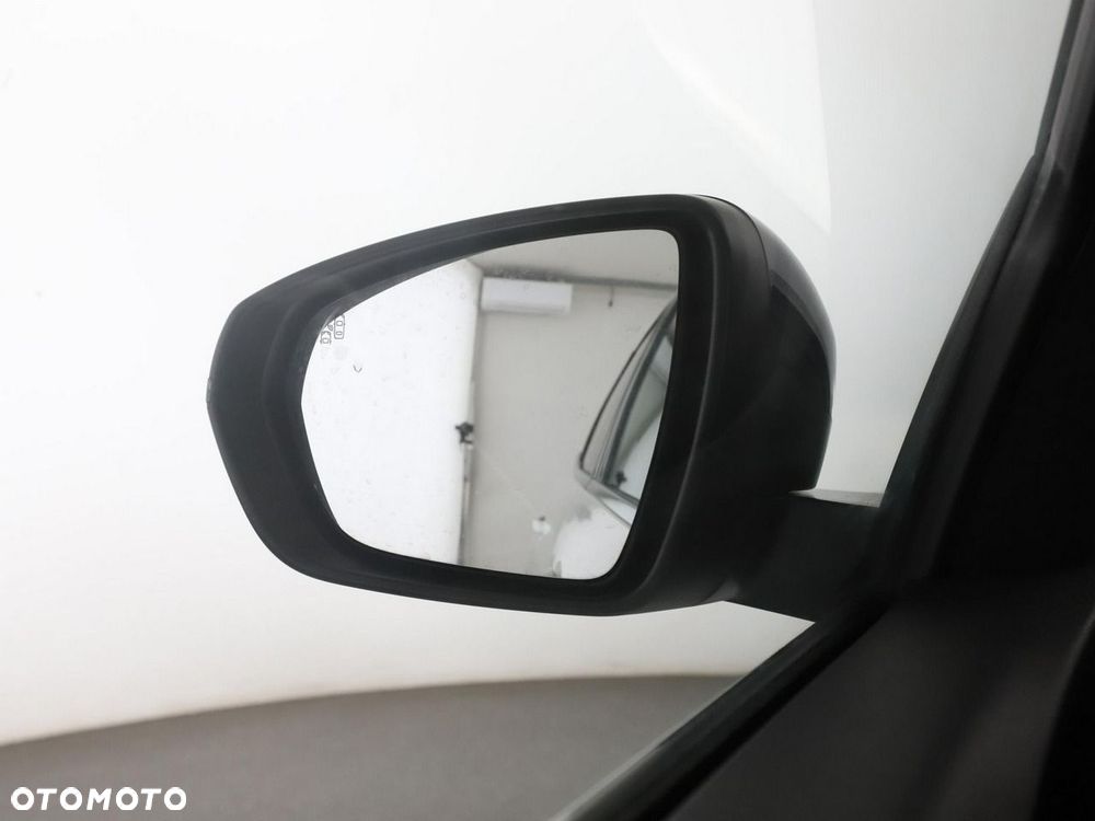 Peugeot 3008 1.5 BlueHDi GT Pack S&S EAT8 - 38