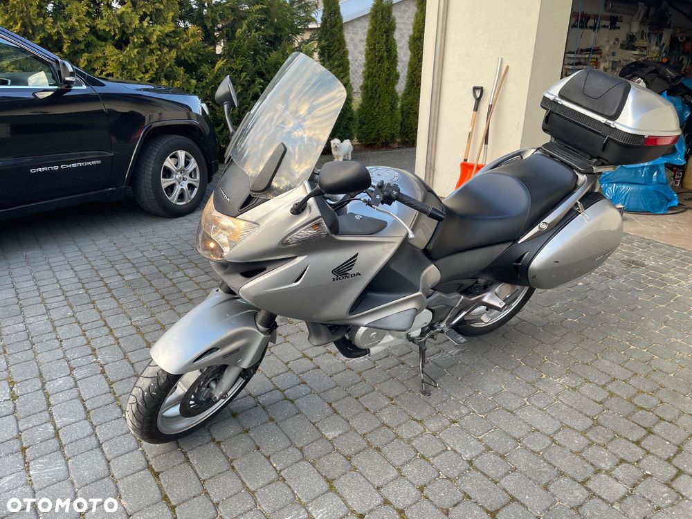 Honda NTV - 10