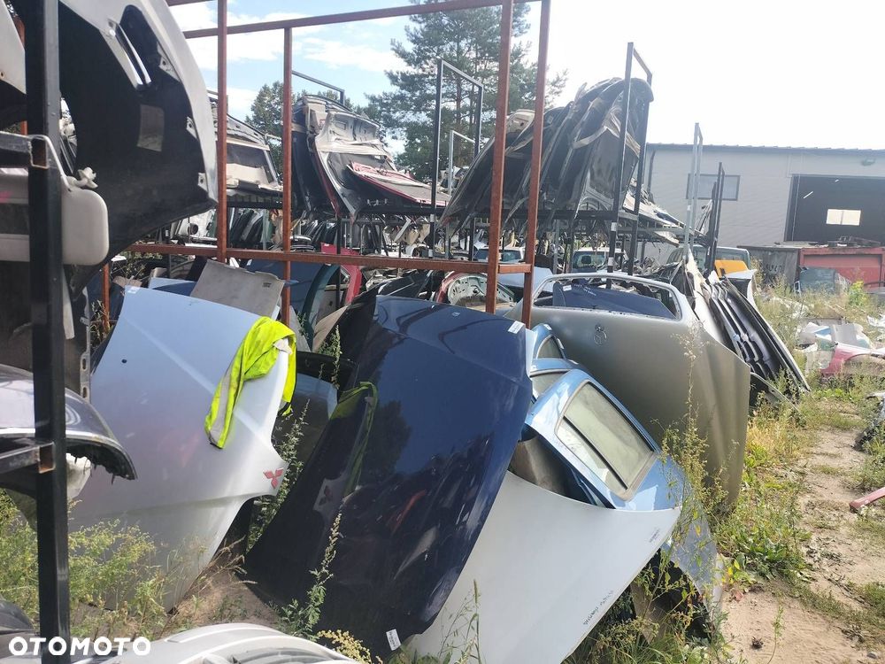 KOMPLETNY PRZÓD MASKA ZDERZAK LAMPY MITSUBISHI CARISMA I LIFT A50 - 18