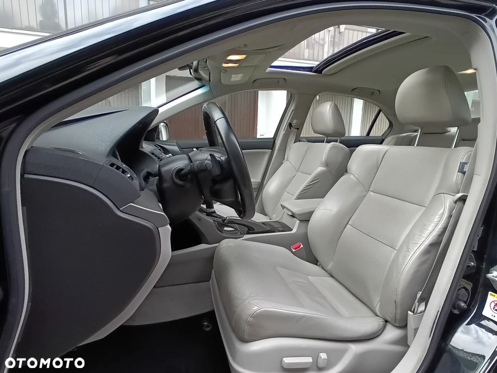 Honda Accord 2.4 Executive - 22