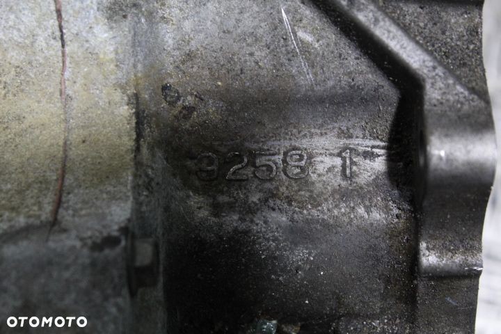 SKRZYNIA BIEGÓW AUTOMAT 4x4 VOLVO XC70 II 2.4D5 - 6