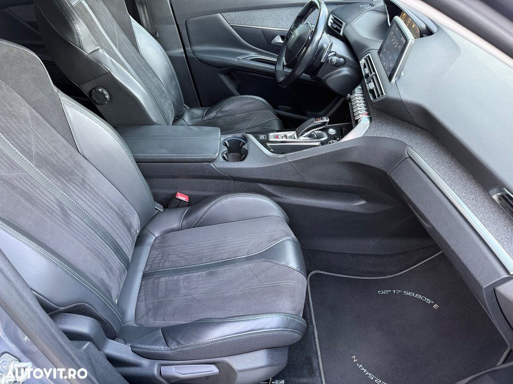 Peugeot 3008 PureTech 130 Stop & Start GPF EAT8 Crossway - 22