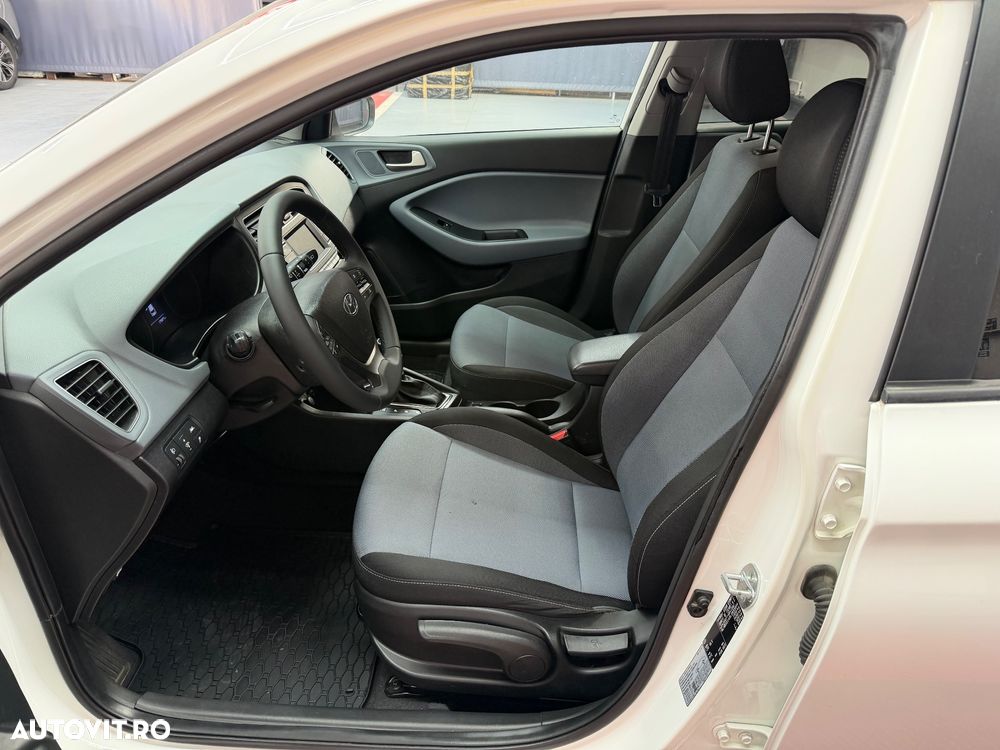 Hyundai i20 1.0 l T-GDi M-Hybrid 100CP 7DCT 5DR Led Line - 10