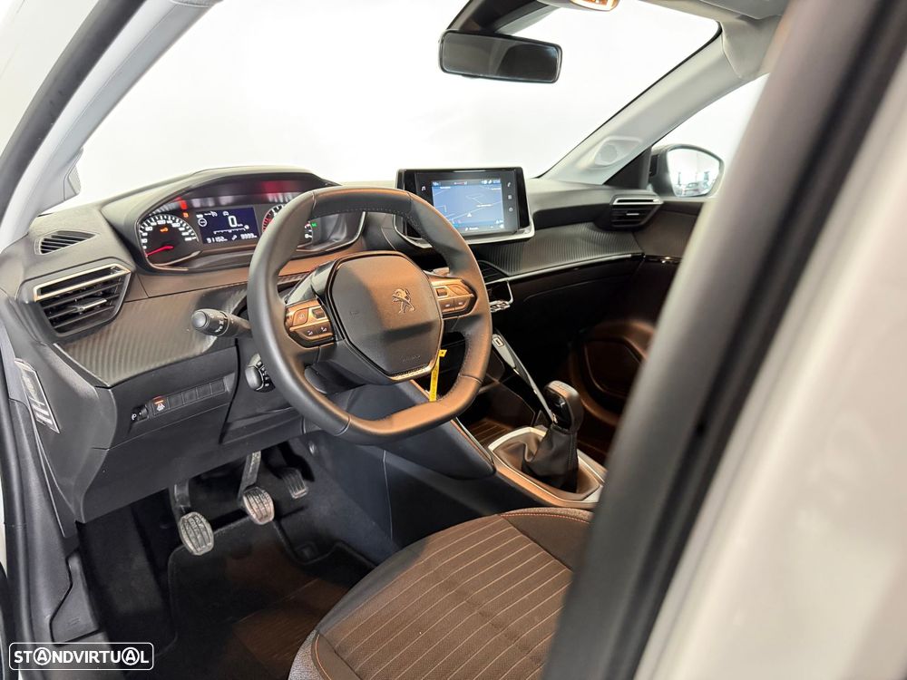 Peugeot 208 1.2 PureTech Active - 13