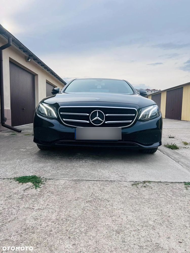 Mercedes-Benz Klasa E 220 d 9G-TRONIC - 1