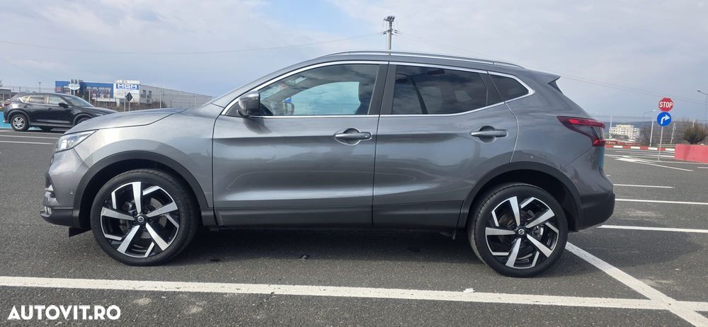 Nissan Qashqai - 2