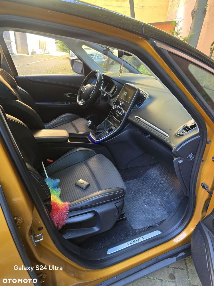 Renault Scenic 1.2 TCe Energy Bose - 31