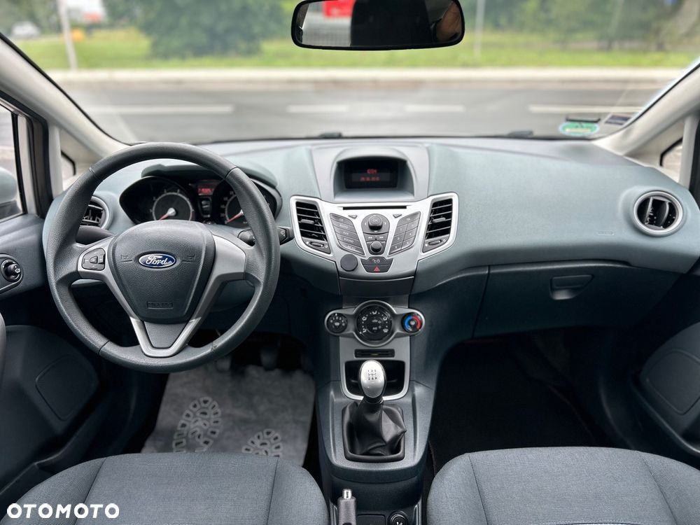 Ford Fiesta 1.25 Viva - 8