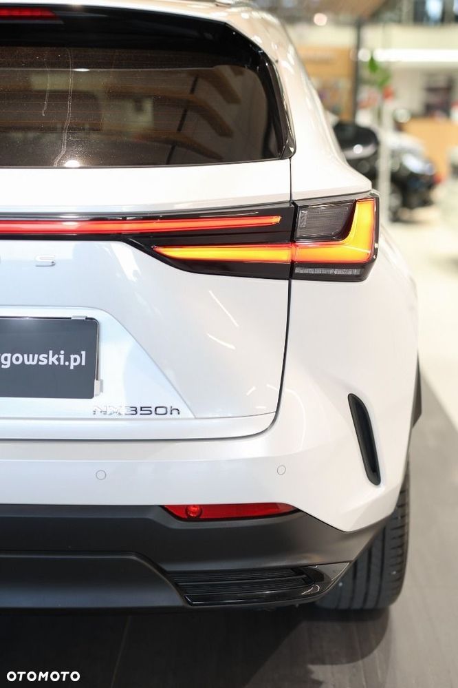 Lexus NX 350h Prestige AWD - 26