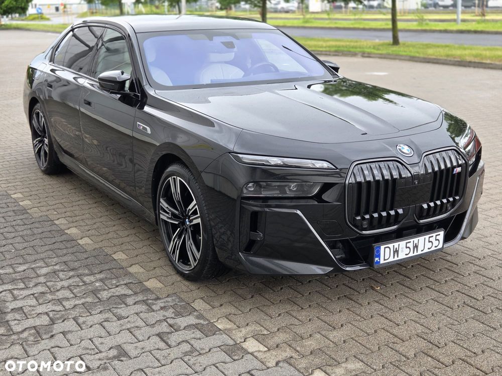BMW Seria 7 M760e PHEV xDrive sport - 2