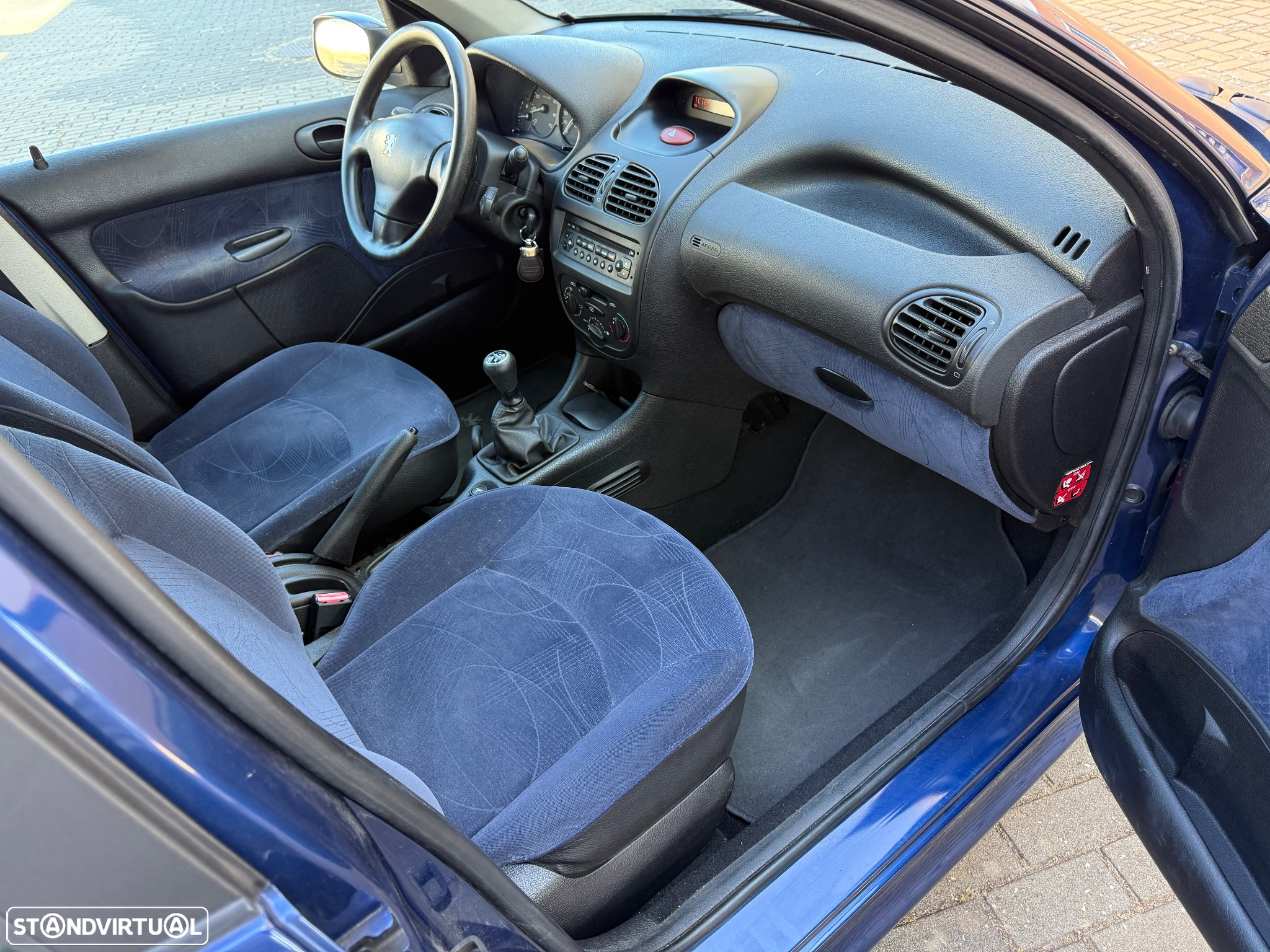 Peugeot 206 1.1 XR - 11