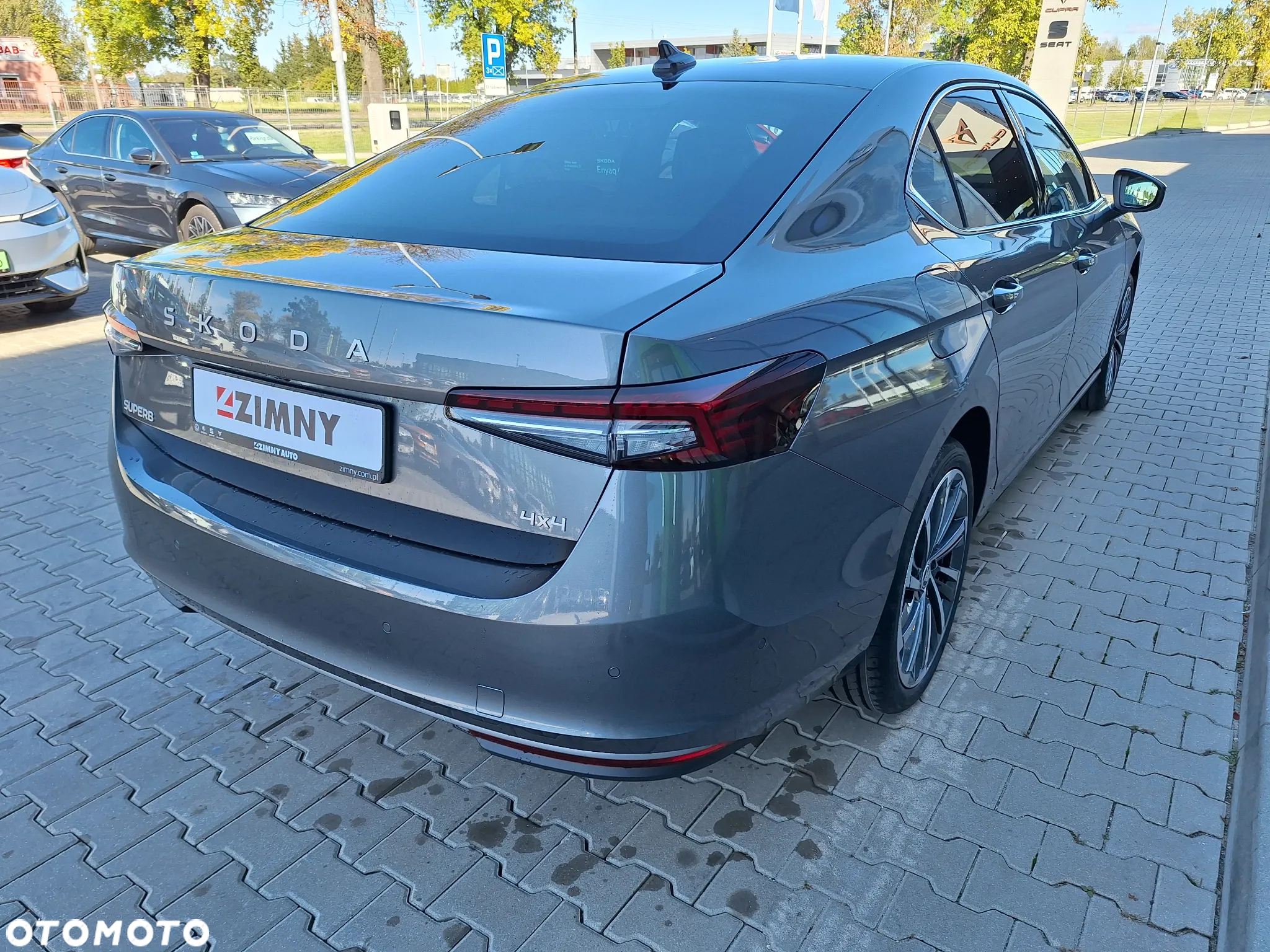 Skoda Superb 2.0 TSI 4x4 L&K DSG - 8