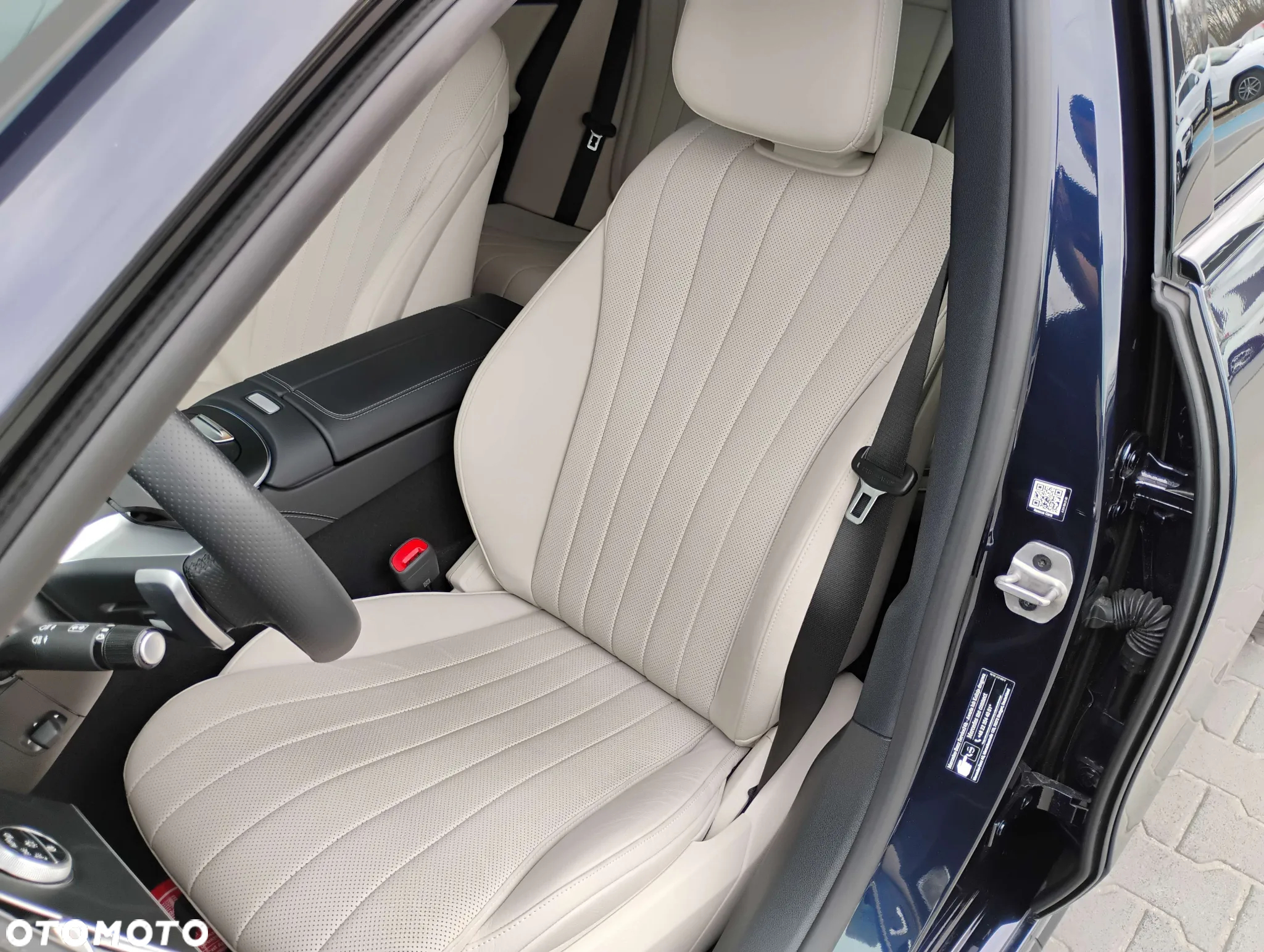Mercedes-Benz Klasa E 220 d 4-Matic AMG - 10