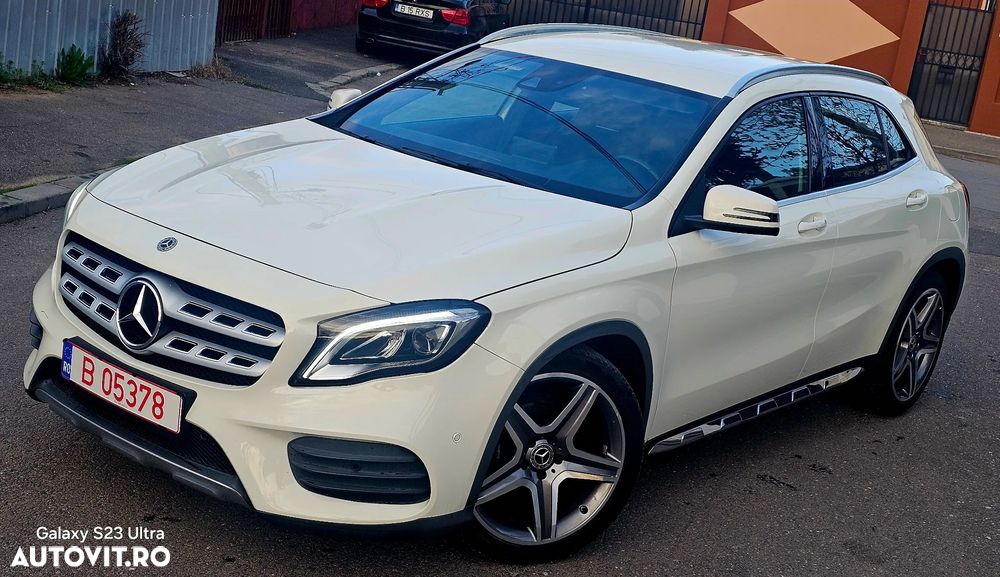 Mercedes-Benz GLA 180 7G-DCT AMG Line - 4