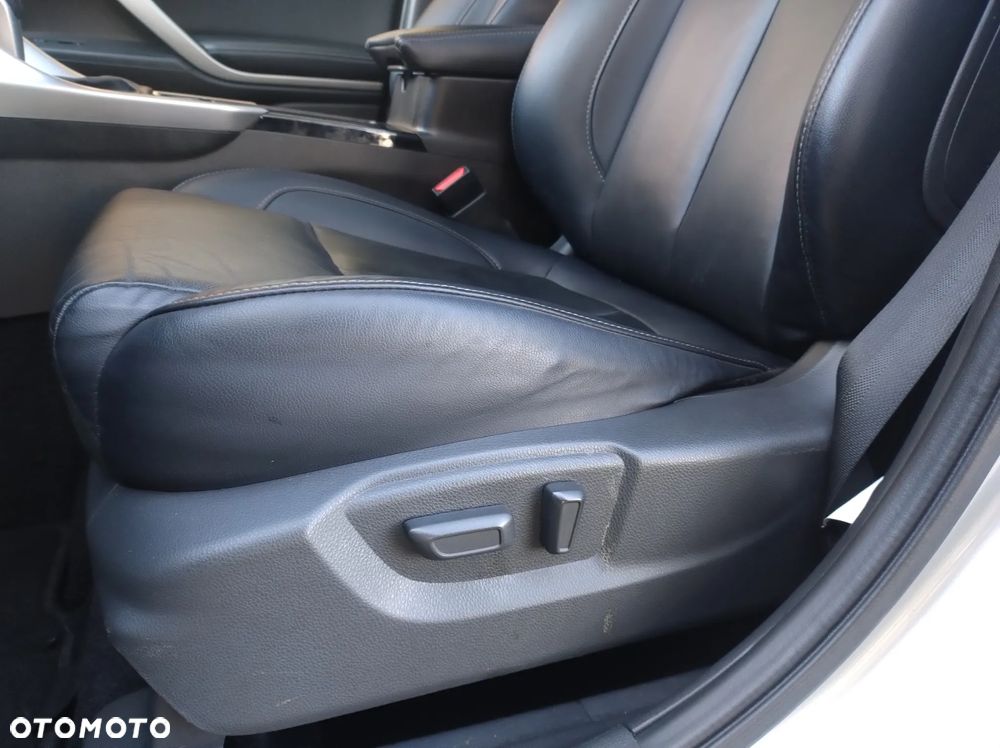 Mitsubishi Eclipse Cross - 21