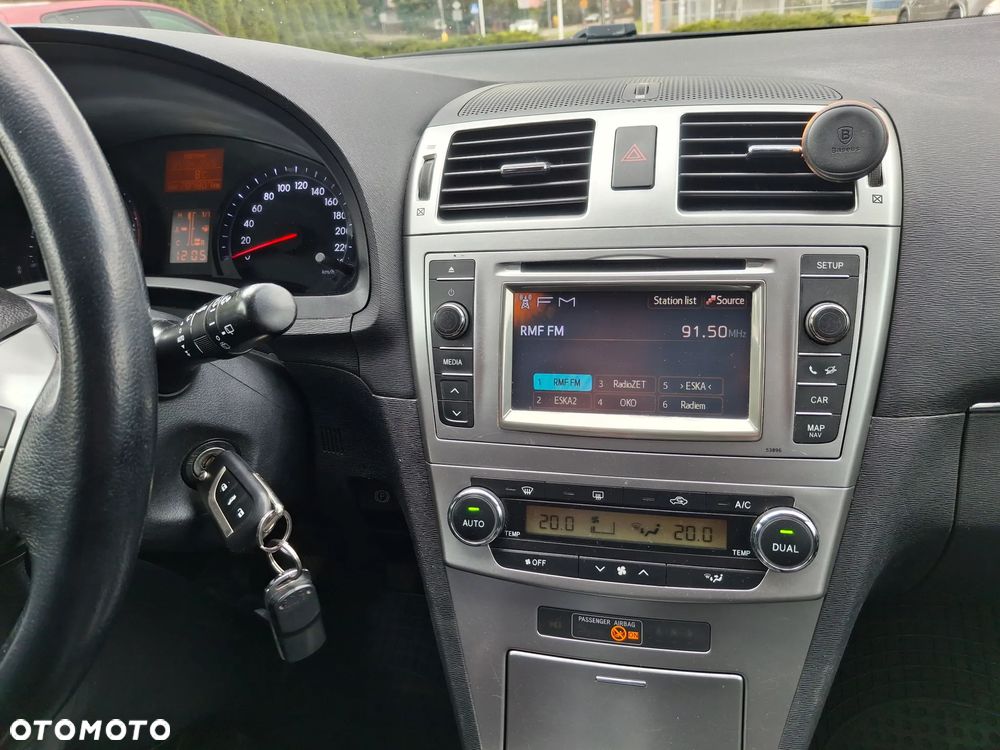 Toyota Avensis 2.0 D-4D Premium - 7