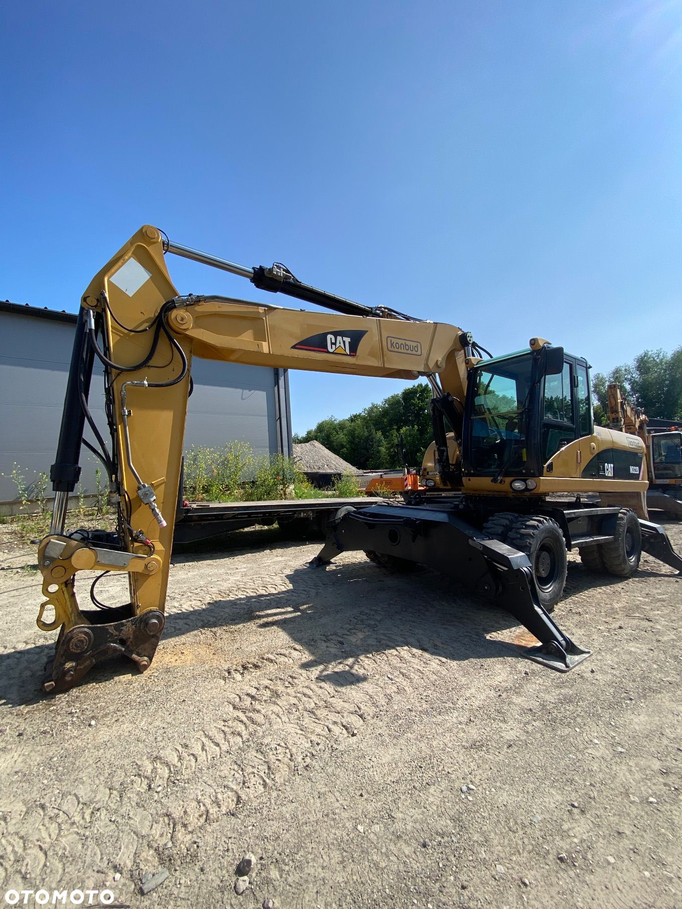 Caterpillar M322D - 1