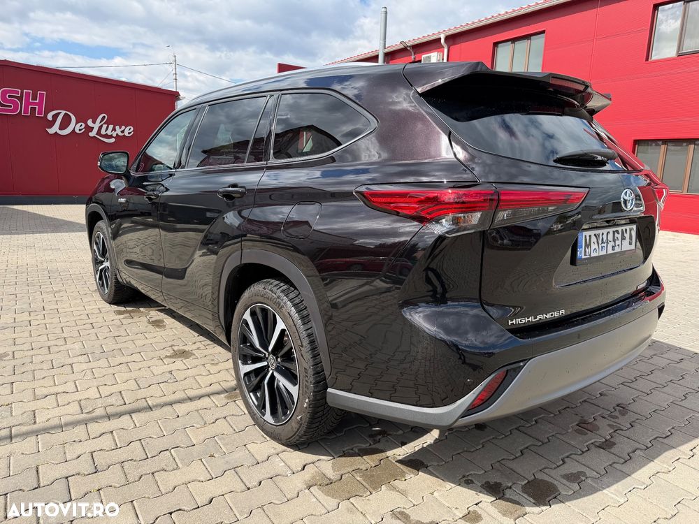 Toyota Highlander 2.5 L Dynamic Force 248CP Luxury Pearly - 8