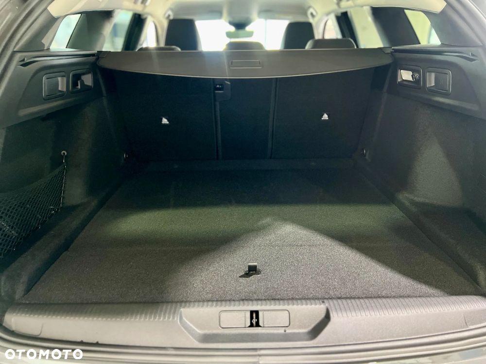 Peugeot 308 1.5 BlueHDi Allure S&S EAT8 - 13