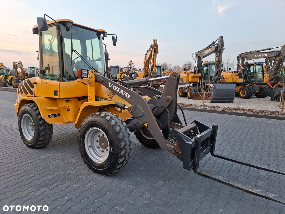 Volvo L30 PRO / Łyżka Otwierana +Widły / - 6