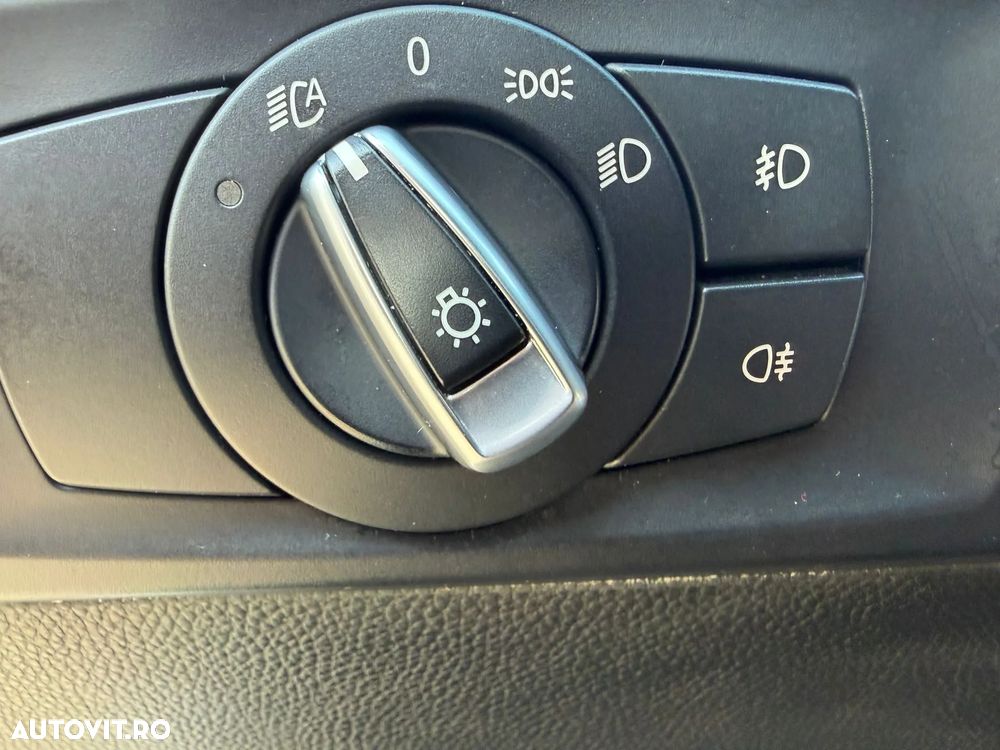 BMW Seria 3 320d DPF Aut. Edition Exclusive - 9