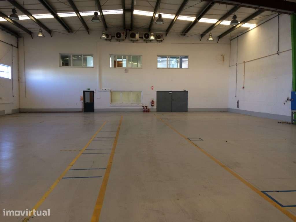 Armazém Industrial para arrendamento em Mafra - Grande imagem: 3/5