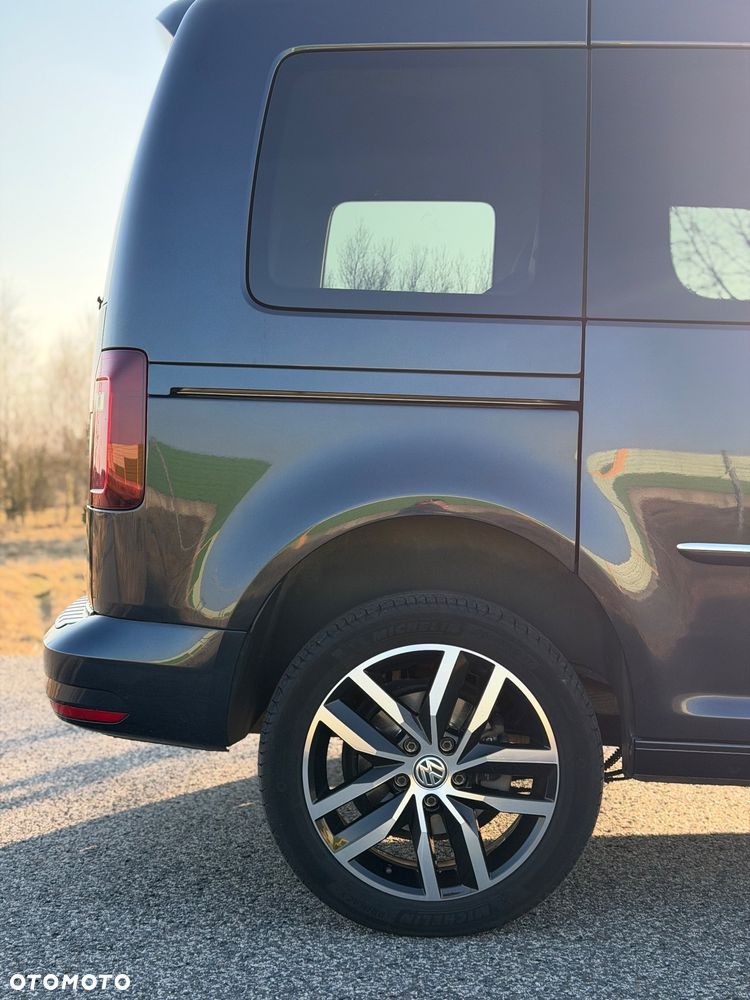 Volkswagen Caddy 2.0 TDI Highline 4Motion DSG - 10