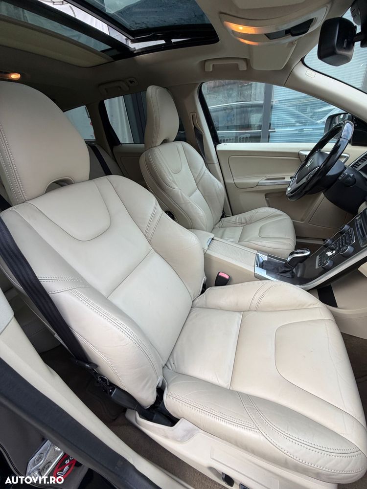 Volvo XC 60 - 6