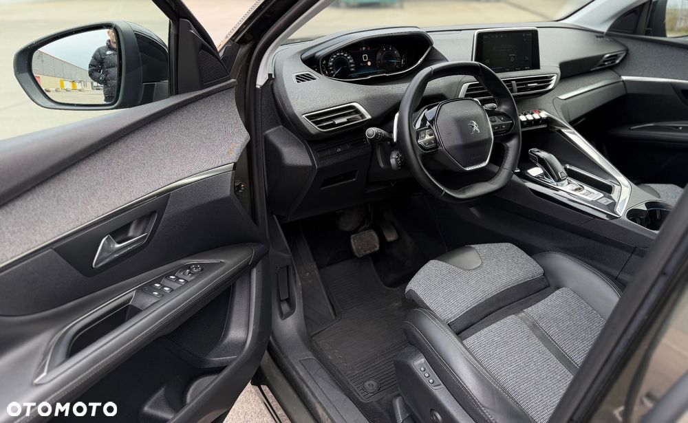 Peugeot 3008 - 5