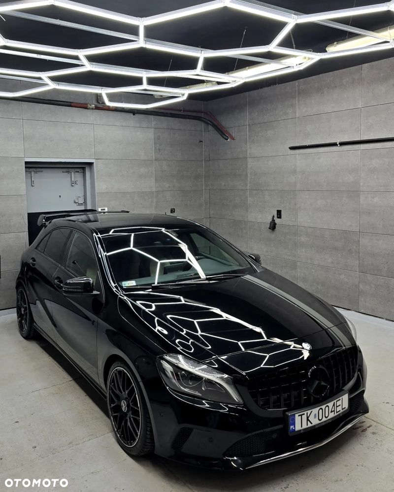 Mercedes-Benz Klasa A 220 4Matic 7G-DCT Urban - 4