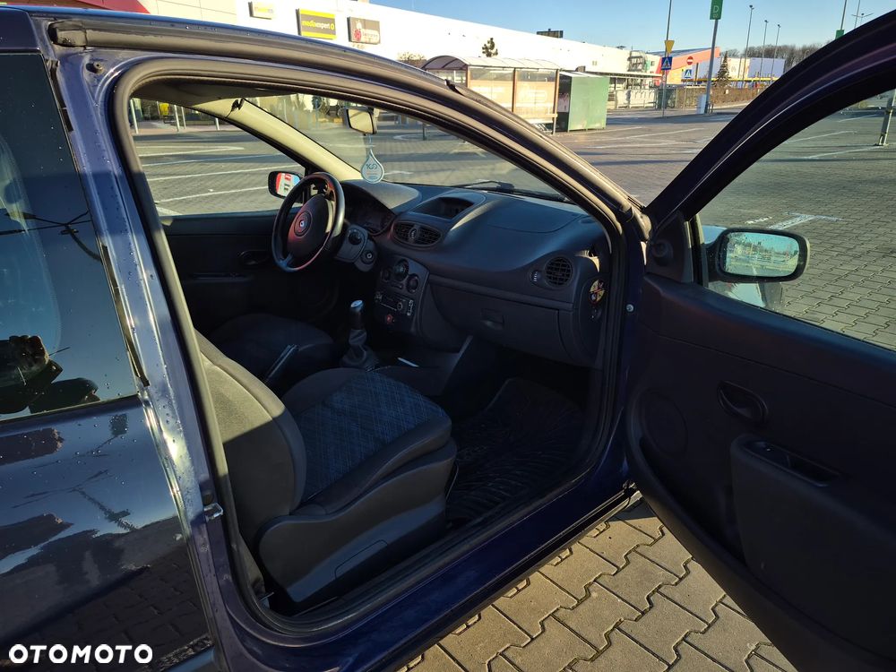 Renault Clio 1.5 dCi Dynamique - 10